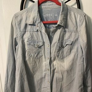 Gap distressed pinstripe pearl snap denim shirt